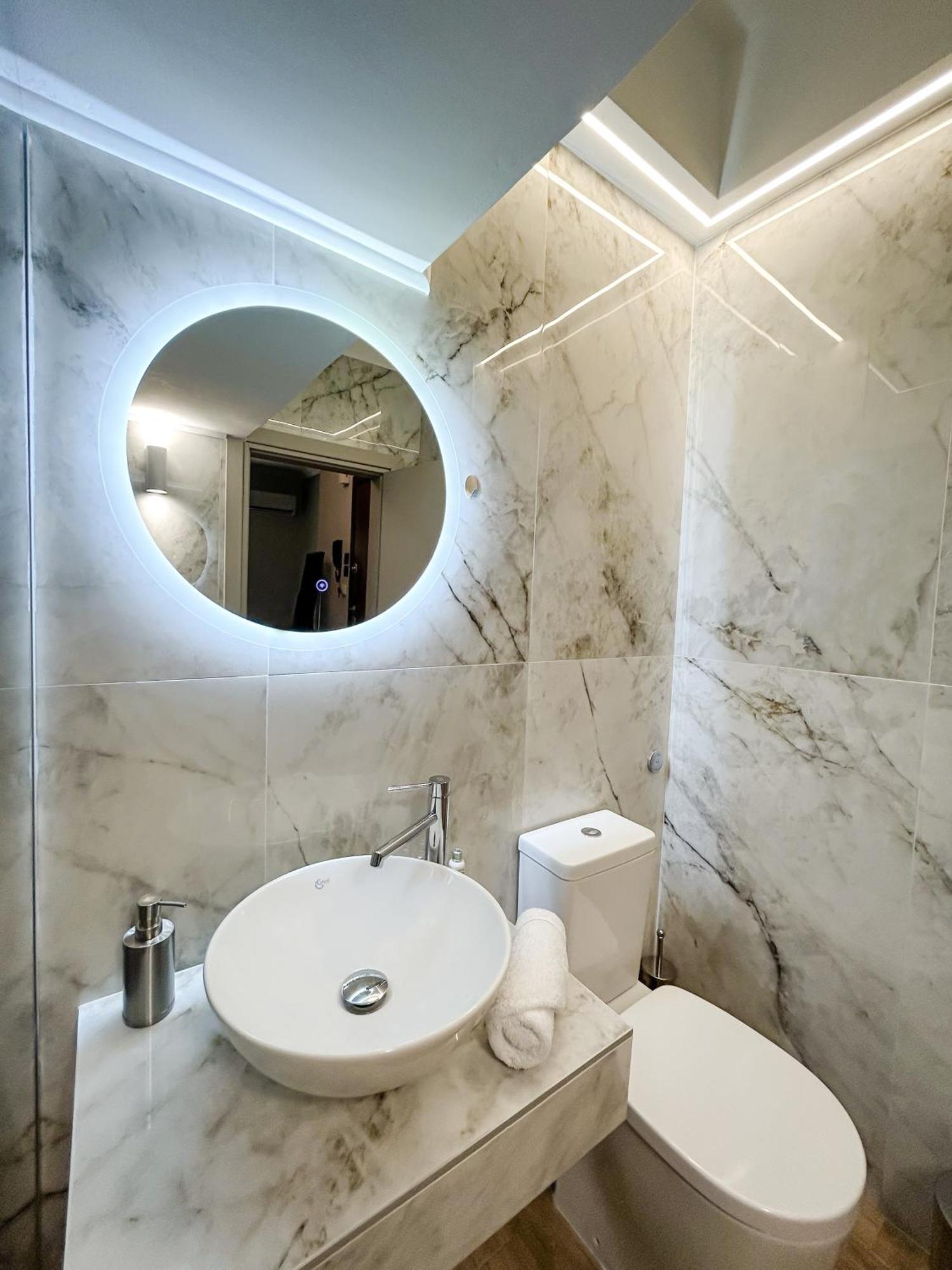 Hyperion Premium Suite Thessaloníki Exteriör bild